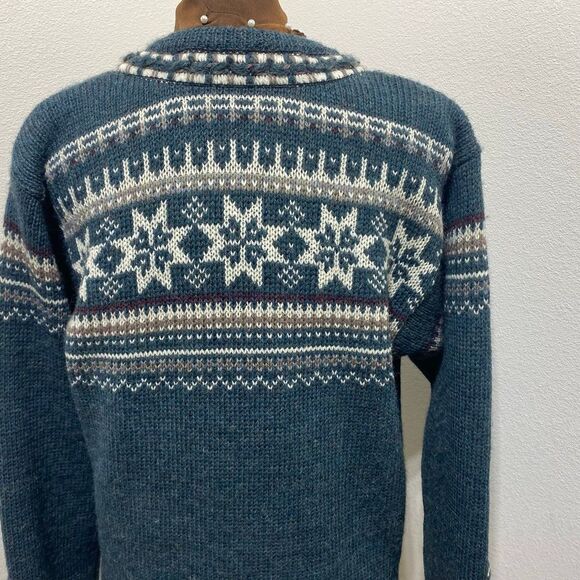 Workfender Woman's 100% Wool Sweater No Size Tag - Picture 5 of 6